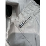 2025年4月26日入荷新作PRADAベスト 原版复刻高級品香港の会社超厳選★入手困難/誕生日プレゼント/yinx工場