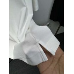 2025年4月26日入荷新作Burberry半袖Tシャツ 原版复刻高級品香港の会社超厳選★入手困難/誕生日プレゼント/yinx工場