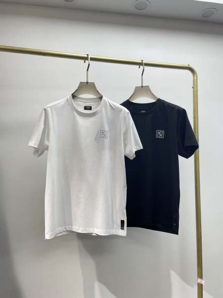 2025年4月26日入荷新作FENDI半袖Tシャツ 原版复刻...