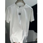 2025年4月26日入荷新作LOEWE半袖Tシャツ 原版复刻高級品香港の会社超厳選★入手困難/誕生日プレゼント/yinx工場
