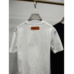 2025年4月26日入荷新作Louis Vuitton半袖Tシャツ 原版复刻高級品香港の会社超厳選★入手困難/誕生日プレゼント/yinx工場