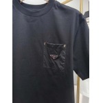2025年4月26日入荷新作PRADA半袖Tシャツ 原版复刻高級品香港の会社超厳選★入手困難/誕生日プレゼント/yinx工場