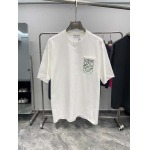 2025年4月26日入荷新作LOEWE半袖Tシャツ 原版复刻高級品香港の会社超厳選★入手困難/誕生日プレゼント/yinx工場