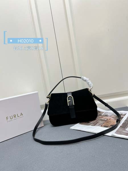 2025年4月27日入荷新作  FURLA型番H02010 ...