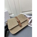 2025年4月27日入荷新作  FURLA型番H02010  SIZE:26.5X8X18CM  /XX工場