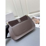 2025年4月27日入荷新作  FURLA型番H02010  SIZE:26.5X8X18CM  /XX工場