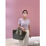 2025年4月27日入荷新作 FURLA新品  ハンドバッグ  型番：H08870  SIZE:48X42X20CM  /XX工場