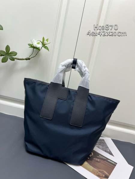 2025年4月27日入荷新作 FURLA新品  ハンドバッグ...