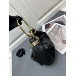 2025年4月27日入荷新作 Chloe新品バッグ SIZE:32X14X10CM型番：H03127  /XX工場