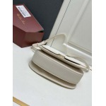 2025年4月27日入荷新作  loro piana  ghiera loro piana牛革8883# SIZE::23X16X8cm  /XX工場