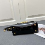 2025年4月27日入荷新作    CELINE  TEEN NINO    6632SQ SIZE:20.5*13*8cm  /XX工場