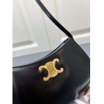 2025年4月27日入荷新作  CELINE 新品Tillyわきの下バッグ  牛革  6610SQ SIZE:23*13.5*4cm  /XX工場