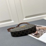 2025年4月27日入荷新作  CELINE 新品Tillyわきの下バッグ  牛革  6610SQ SIZE:23*13.5*4cm  /XX工場