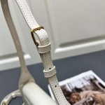 2025年4月27日入荷新作   CELINE     6633SQ SIZE:20.5*11*5.5cm  /XX工場