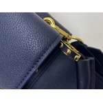 2025年4月27日入荷新作 Capucines  Taurillon  21 x 14 x 8CM  M21168  /XX工場