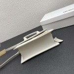 2025年4月27日入荷新作 jacquemus 20cm バッグ/ショルダーバッグ/ショルダーバッグ  /XX工場