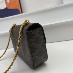2025年4月27日入荷新作CELINE バッグ SIZE: 20.5*10.5*4cm 型番3022  /XX工場