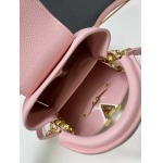 2025年4月27日入荷新作   M23199  Capucines BB  Taurillon   27 x 18 x 9CM   /XX工場