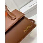 2025年4月27日入荷新作  jacquemus バッグ/ショルダーバッグ/ショルダーバッグ  SIZE:20-15.5-8CM  型番：662  /XX工場