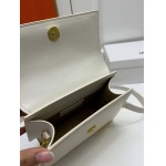 2025年4月27日入荷新作  jacquemus バッグ/ショルダーバッグ/ショルダーバッグ  SIZE:20-15.5-8CM  型番：662  /XX工場