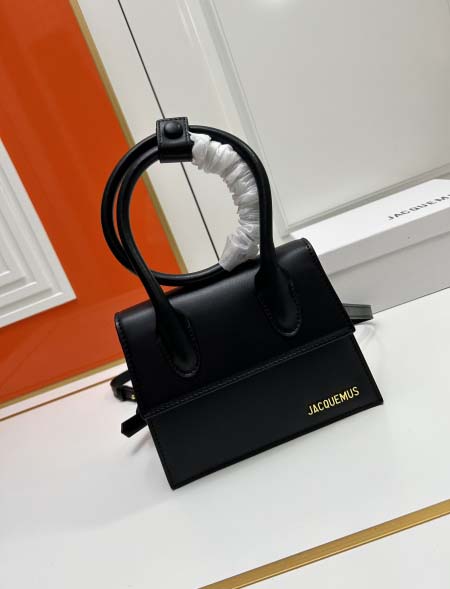 2025年4月27日入荷新作  jacquemus バッグ/...