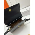 2025年4月27日入荷新作  jacquemus バッグ/ショルダーバッグ/ショルダーバッグ  SIZE:20-15.5-8CM  型番：662  /XX工場