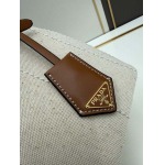 2025年4月27日入荷新作新品  2025summer  size:25*19*15cm  型番：1BD678  /XX工場