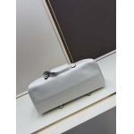 2025年4月27日入荷新作新品  1BB138   30xX14x底13.5cm  /XX工場