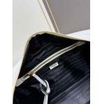 2025年4月27日入荷新作新品  1BB138   30xX14x底13.5cm  /XX工場