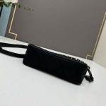 2025年4月27日入荷新作 1BH404手提款nylon Hobo   型番：1BH404SIZE:22XX18x底6.5cm  /XX工場