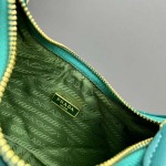 2025年4月27日入荷新作 1BH404手提款nylon Hobo   型番：1BH404SIZE:22XX18x底6.5cm  /XX工場