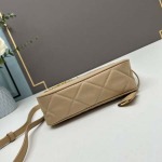 2025年4月27日入荷新作 1BH404手提款nylon Hobo   型番：1BH404SIZE:22XX18x底6.5cm  /XX工場