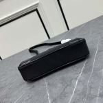 2025年4月27日入荷新作。新品わきの下バッグ1BH348/ Re-Edition SIZE:23.5xX10x底5cm  /XX工場