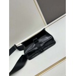 2025年4月27日入荷新作。Prada.ナイロン?ショルダーバッグ  型番：2ZH108  SIZE:18xX12.5x底2.5cm  /XX工場