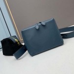 2025年4月27日入荷新作 新品2023早春新品mini《PRADA》  型番：1BH193   SIZE::20-X18-X15  /XX工場