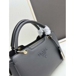 2025年4月27日入荷新作PRADA  バッグ牛革 SIZE::30/21/13c m  /XX工場