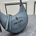 2025年4月27日入荷新作 PRADA バッグ  SIZE::21*13*5.5cm   /XX工場