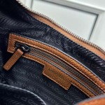 2025年4月27日入荷新作 PRADA バッグ  SIZE::21*13*5.5cm   /XX工場