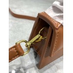 2025年4月27日入荷新作  jacquemus   SIZE:17.5 x 9CM    /XX工場