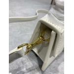 2025年4月27日入荷新作  jacquemus   SIZE:17.5 x 9CM    /XX工場