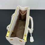 2025年4月29日入荷新作PRADA Saffiano 革 型番：1BA2274 サイズ：32×24×14cm！/XX工場