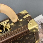 2025年4月29日入荷新作Louis Vuitton M10079Petite Valise 22.5 x 17.5 x 11/XX工場