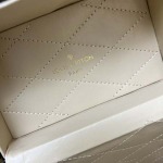 2025年4月29日入荷新作Louis VuittonM45673Camera Boxthe Camera Box（カメラケース） サイズ:17.5 x 21.5 x 10.5/XX工場