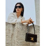 2025年4月29日入荷新作CELINE 2024秋季新作 GARANCELINEサイズ：18.5*13*7cm/XX工場