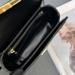 2025年4月29日入荷新作CELINE 2024秋季新作 GARANCELINEサイズ：18.5*13*7cm /XX工場