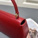 2025年4月29日入荷新作CELINE新作TEEN LOLA handle case サイズ：22*11*5cm /XX工場