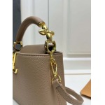 2025年4月29日入荷新作 小 Louis Vuitton M23943 Capucines21 x 14 x 8CM/XX工場