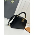 2025年4月29日入荷新作 中 Louis VuittonM24698Capucines BB Taurillon牛革 26.5 x17.5 x9CM /XX工場