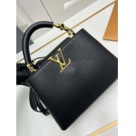 2025年4月29日入荷新作 中 Louis VuittonM24698Capucines BB Taurillon牛革 26.5 x17.5 x9CM /XX工場