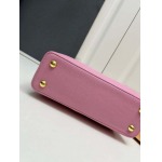 2025年4月29日入荷新作 中 Louis VuittonM24698Capucines BB Taurillon牛革 26.5 x17.5 x9CM /XX工場